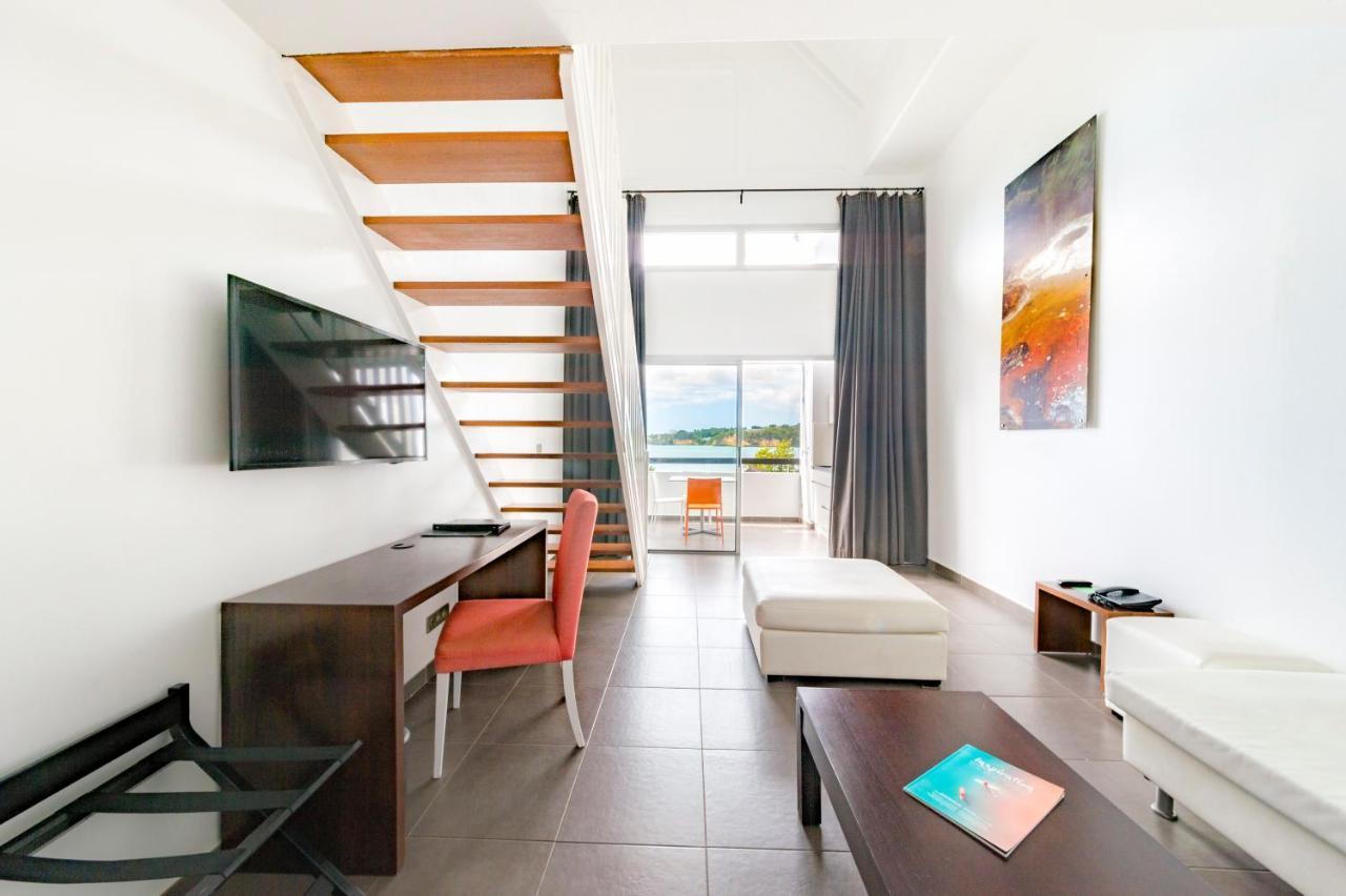 Mahogany Hotel Residence & Spa เลอโกซิเยร์ ภายนอก รูปภาพ