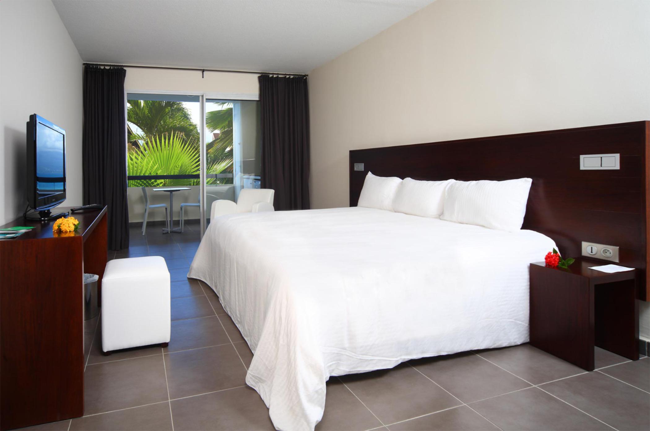Mahogany Hotel Residence & Spa เลอโกซิเยร์ ภายนอก รูปภาพ